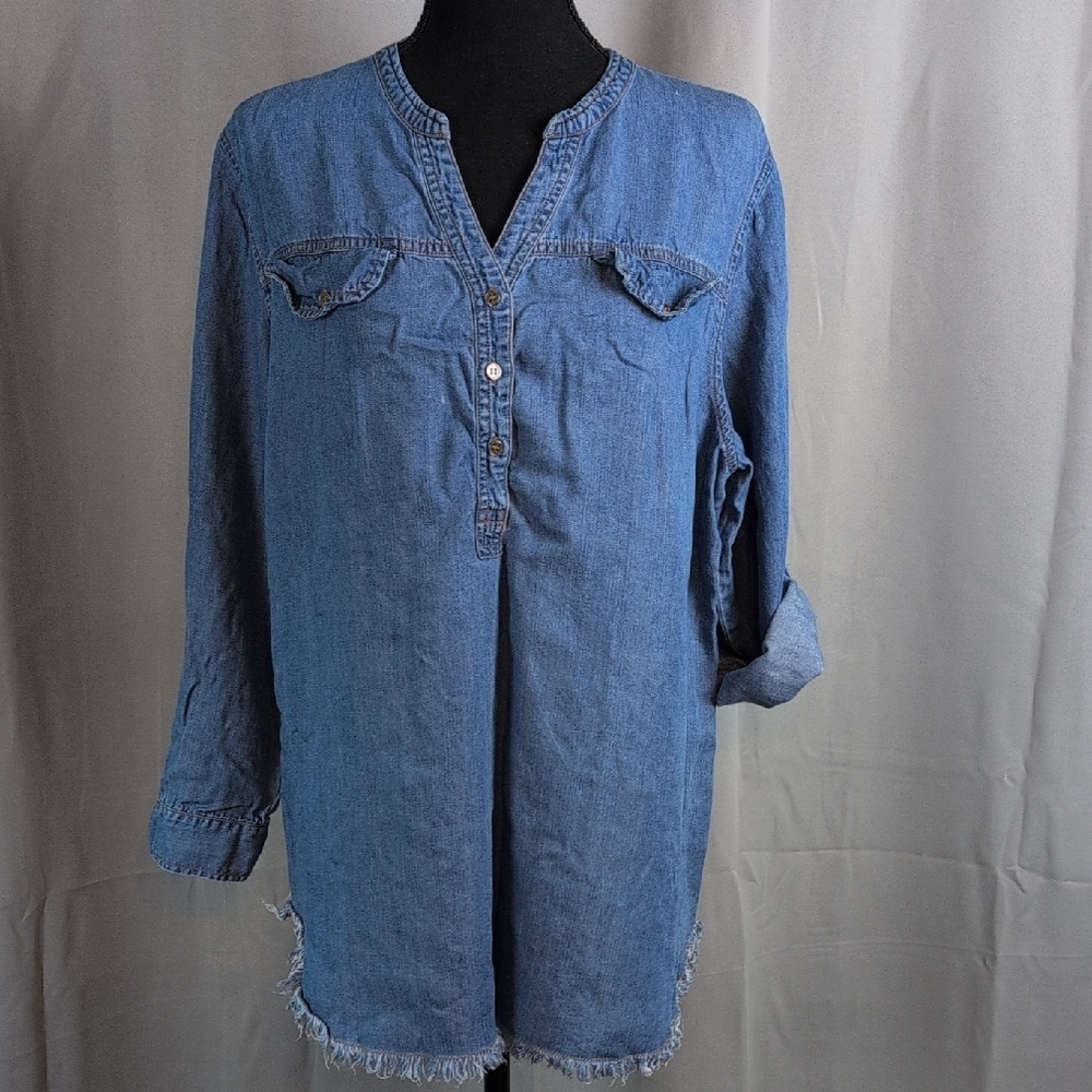 Casual Women's Blue Denim Button Down‎ Shirt